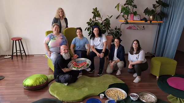 Besuch beim Queeren Zentrum - Sommertour 2024