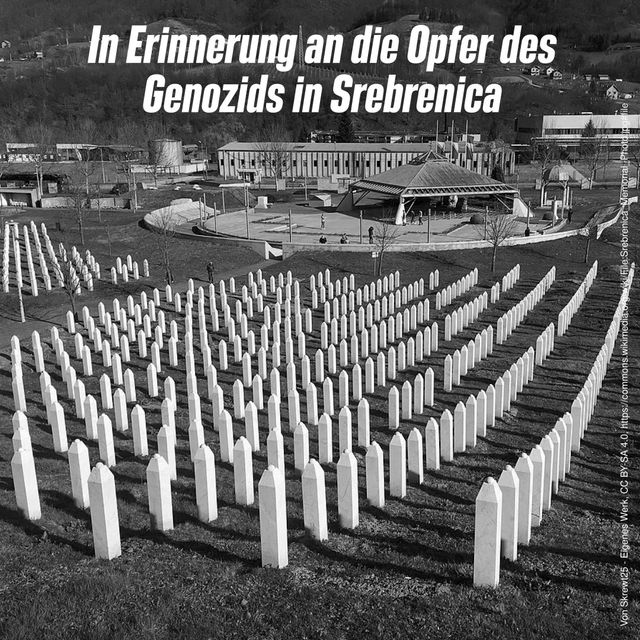 Erinnerung an die Opfer des Genozids in Srebrenica