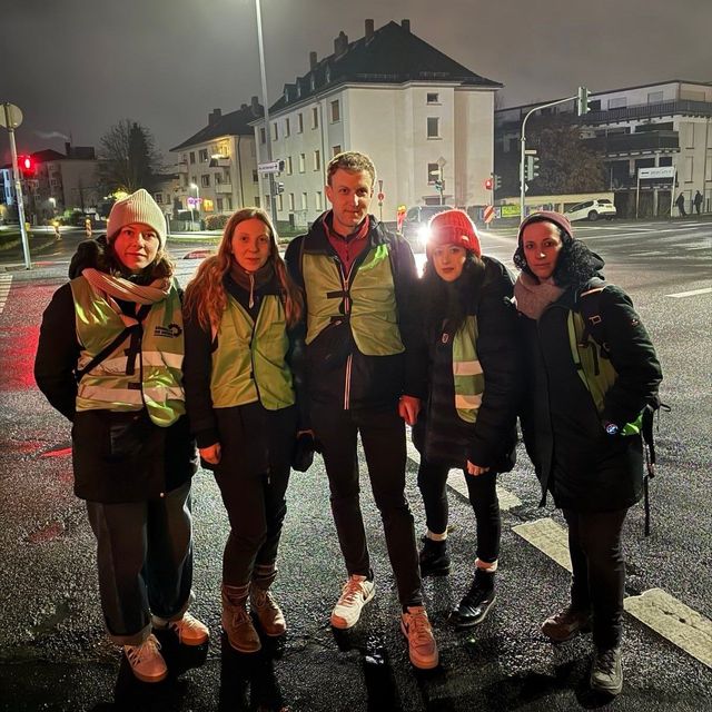 Zehntausende Menschen gegen die Neugründung der AfD-Jugendorganisation in Gießen